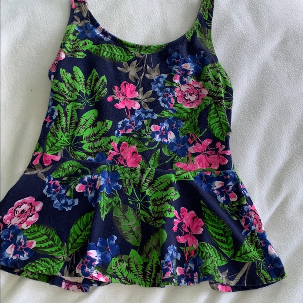 Express flower peplum top size small